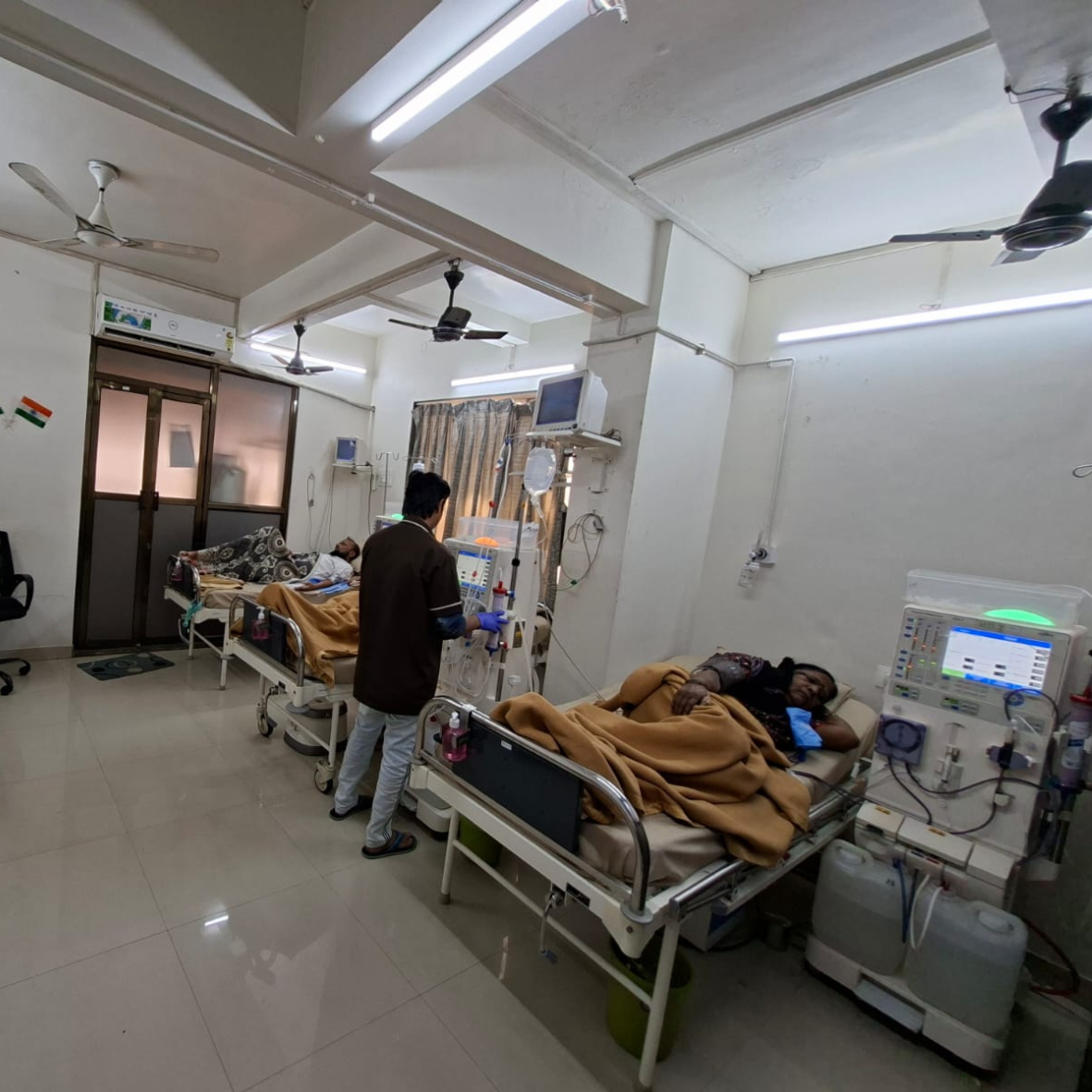 Modern dialysis beds at Farid Dialysis Centre, Kalyan.